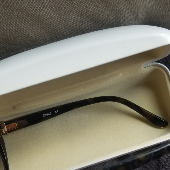 Chloe Sunglasses - Picture 9 of 16